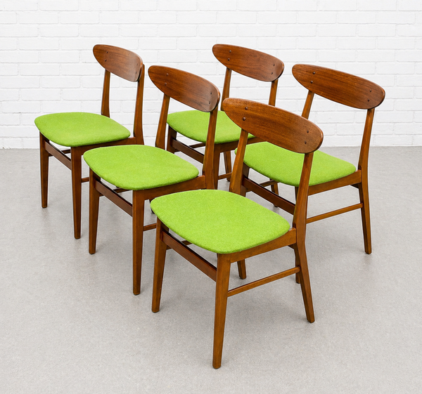 Rare set of 5 Mid-Century Modern Danish teak dining chairs by