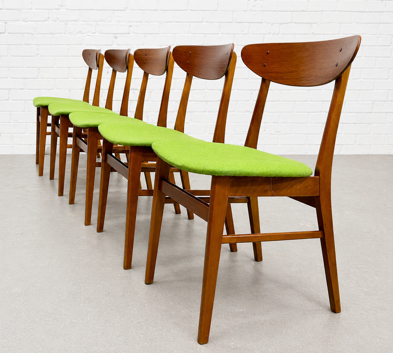 Rare set of 5 Mid-Century Modern Danish teak dining chairs by