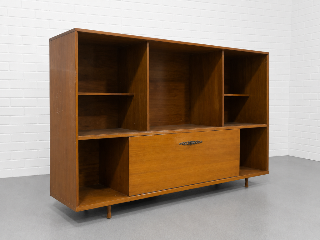 DESKS + BOOKCASES + BARS – Circa60