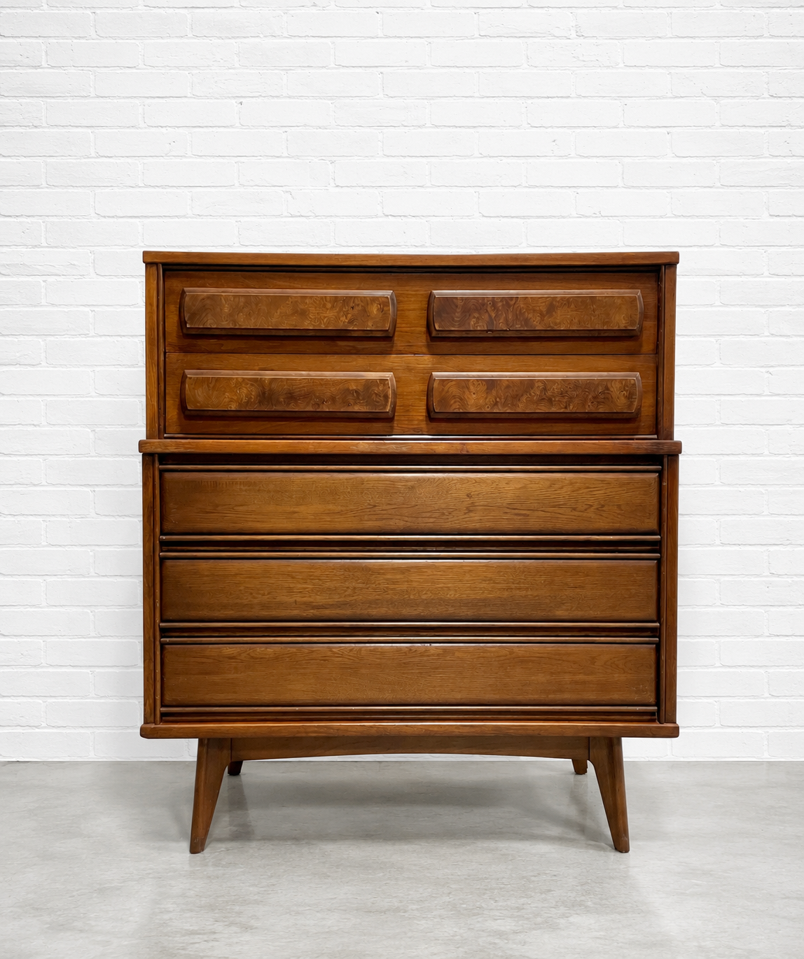 Mid Century Modern Walnut DRESSER by United Furniture Co. | Burled Drawers | Refinished Storage 1960's