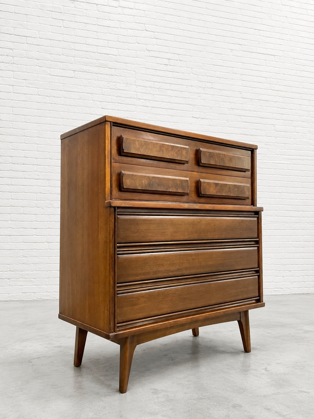 Mid Century Modern Walnut DRESSER by United Furniture Co. | Burled Drawers