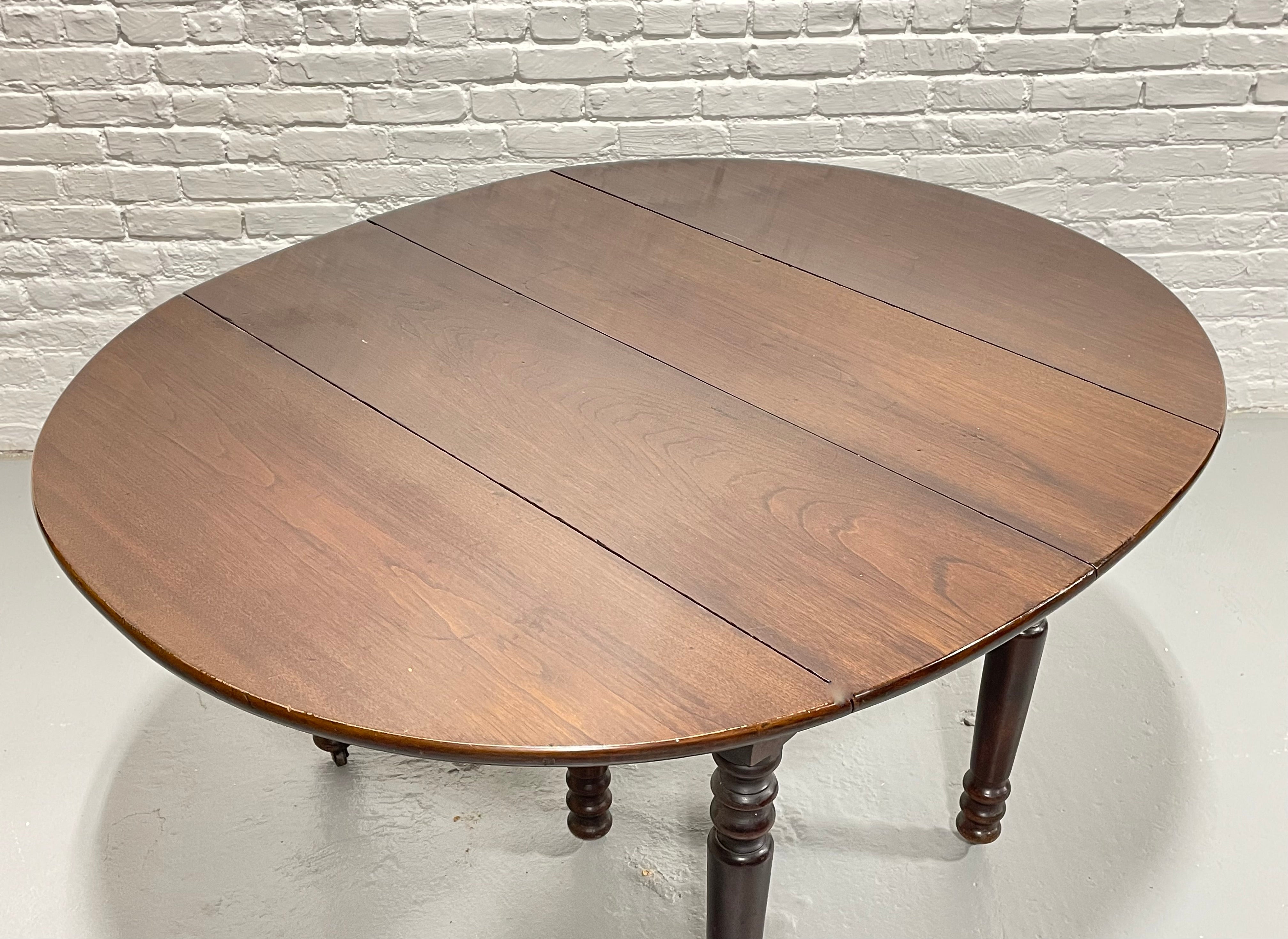 Antique Drop Leaf EXPANDABLE Mahogany Oval DINING TABLE, c. 1910
