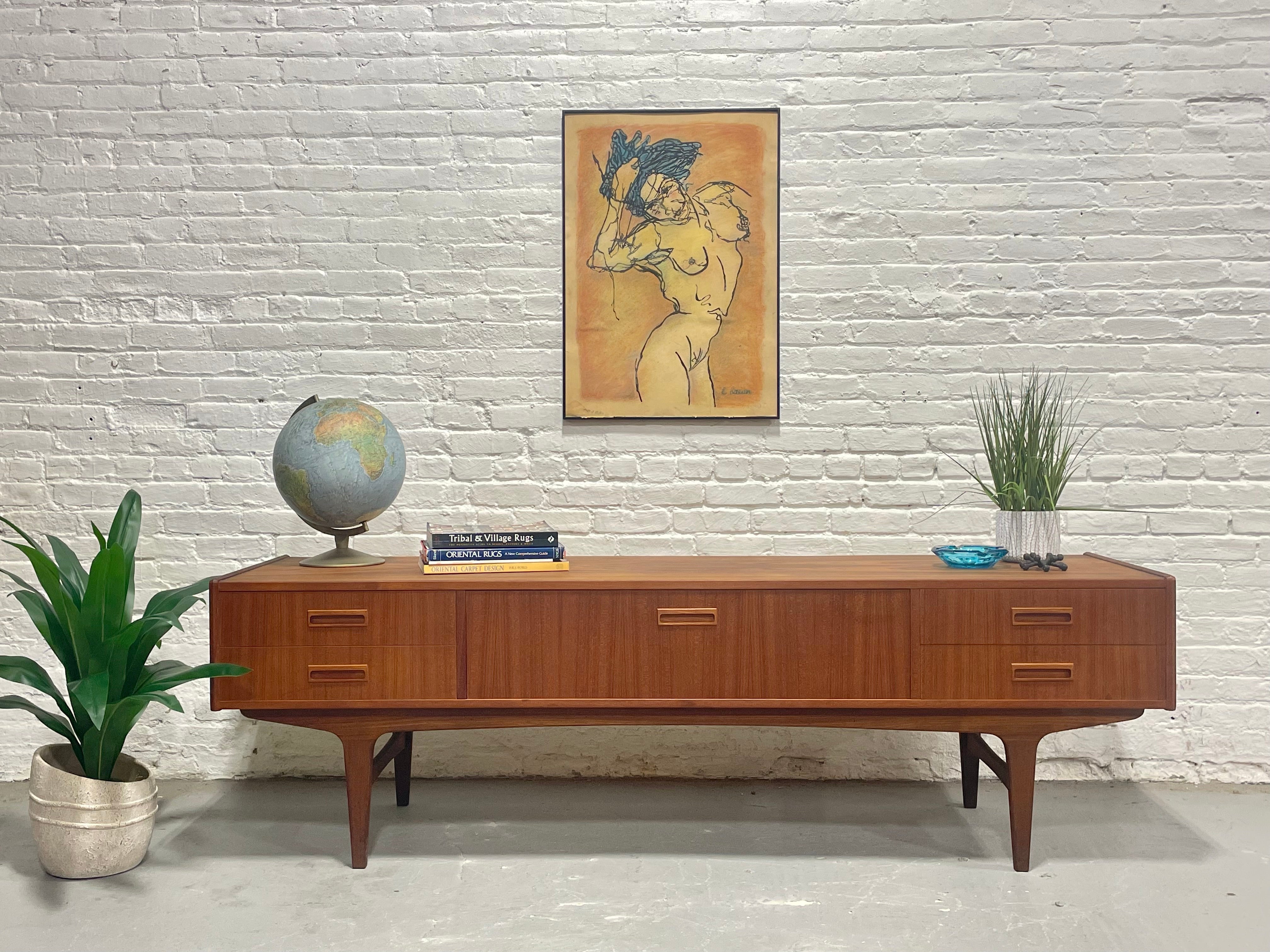 mid century modern dressoir Vintage Dressoir Mid-Century Sideboard | 450