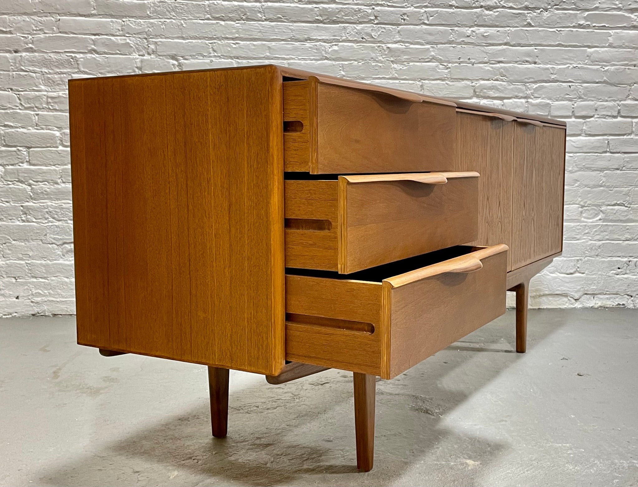 R@BBRICK カリモク Modern Furniture Model $_57.JPG?set_id=880000500F