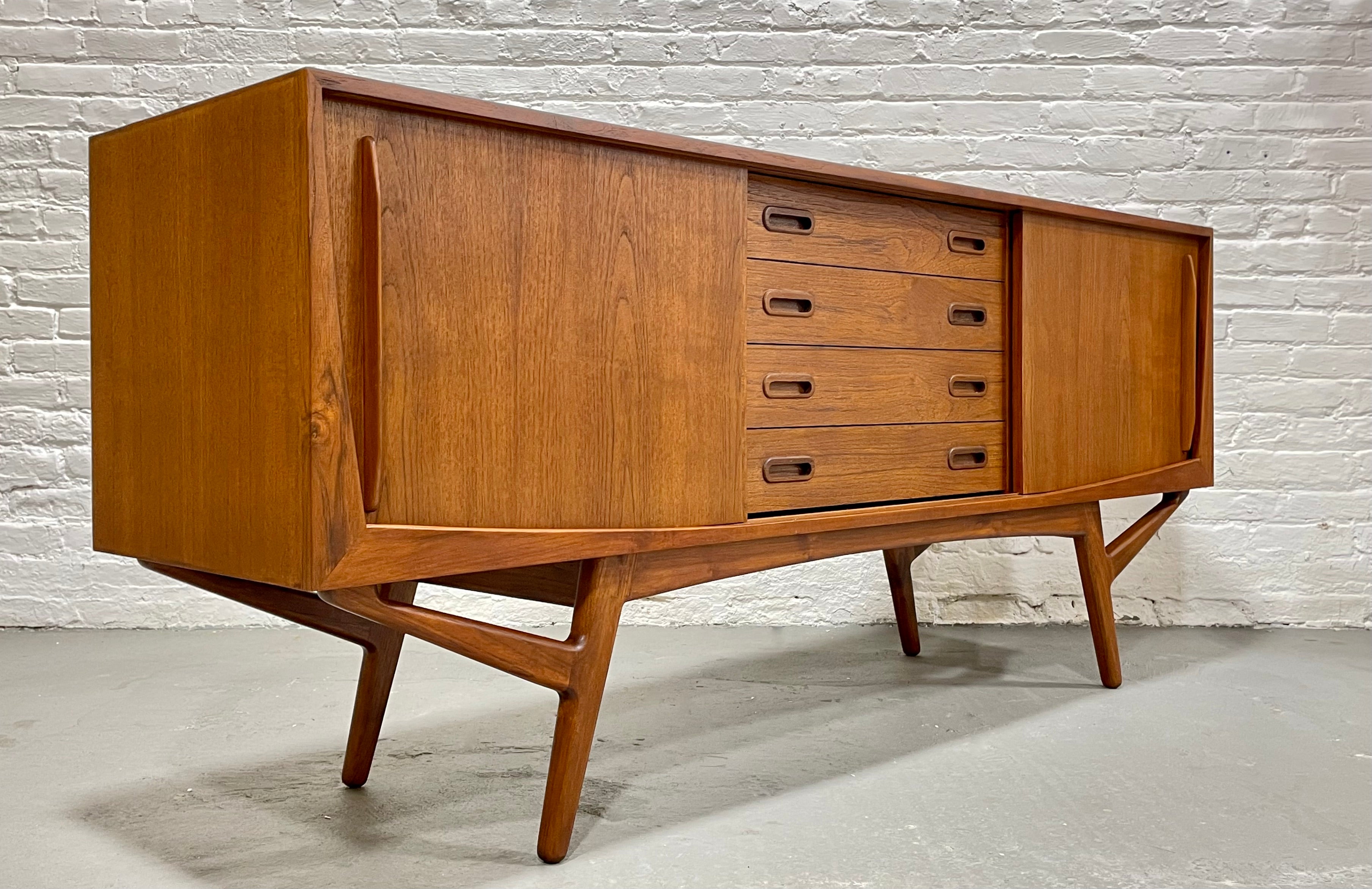 JAW DROPPING Mid Century MODERN styled Teak Credenza / media stand