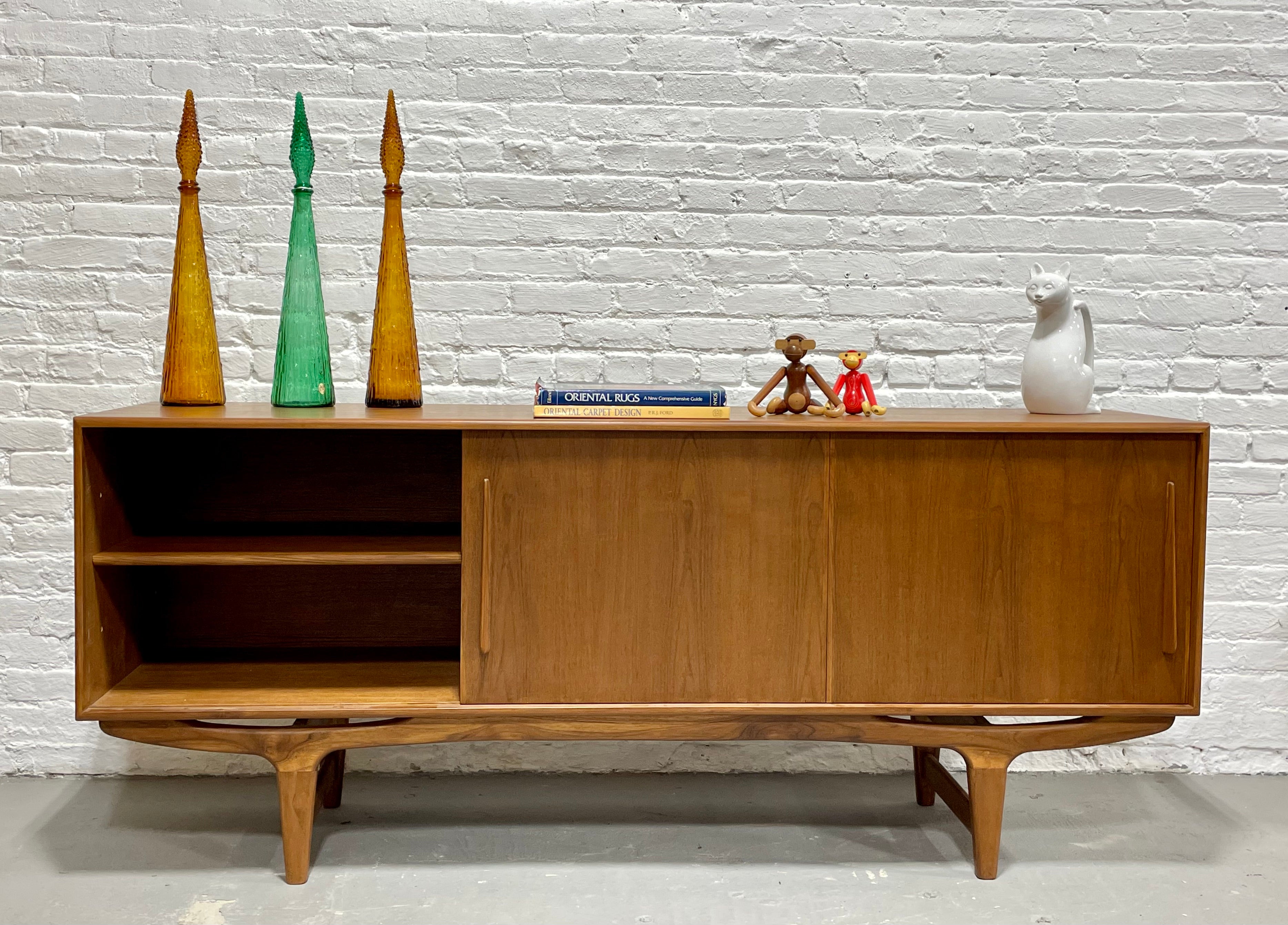 LONG & SCULPTED Mid Century Modern styled Danish CREDENZA / media stand / Sideboard